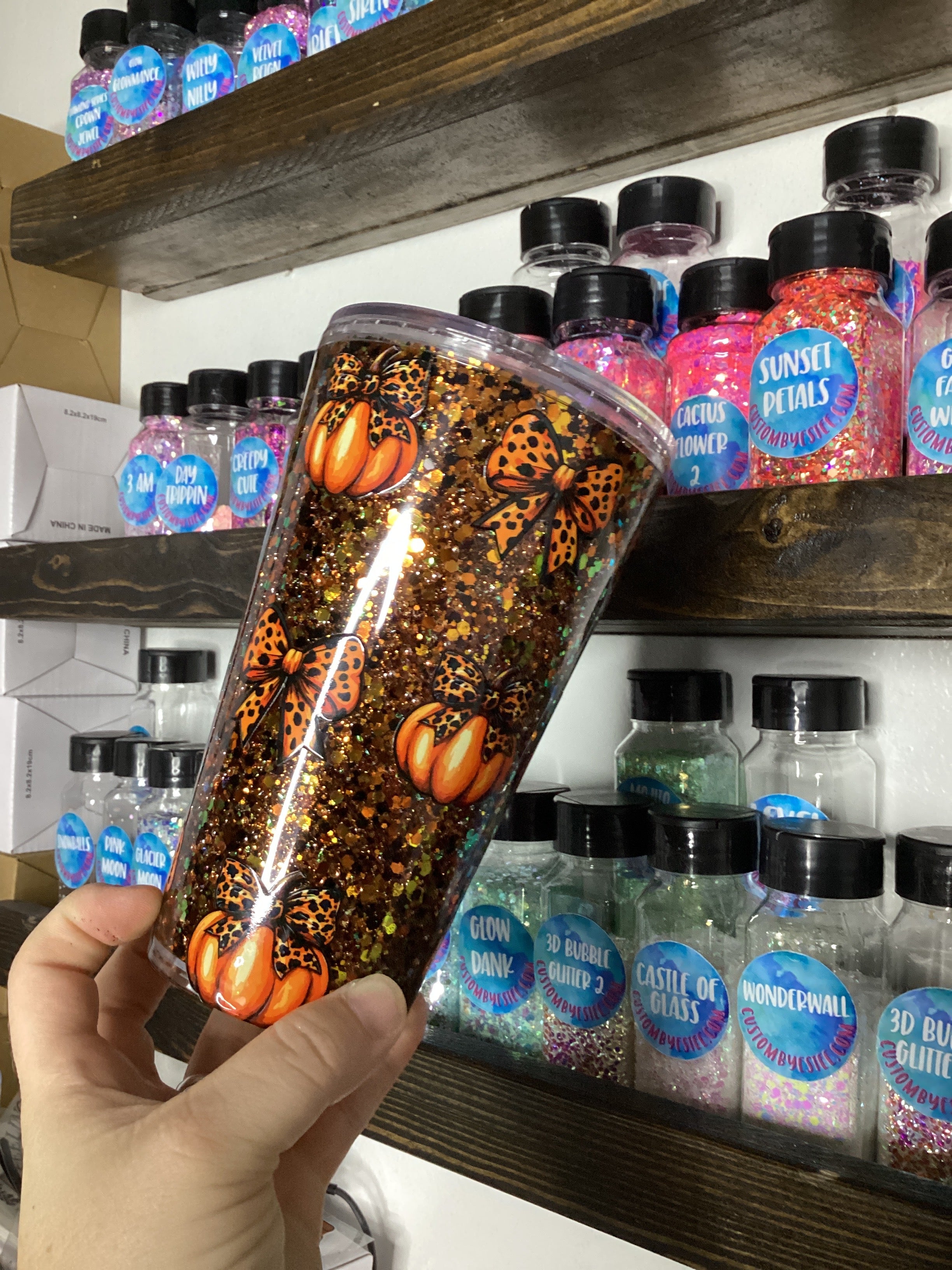 RTS pumpkin and bows