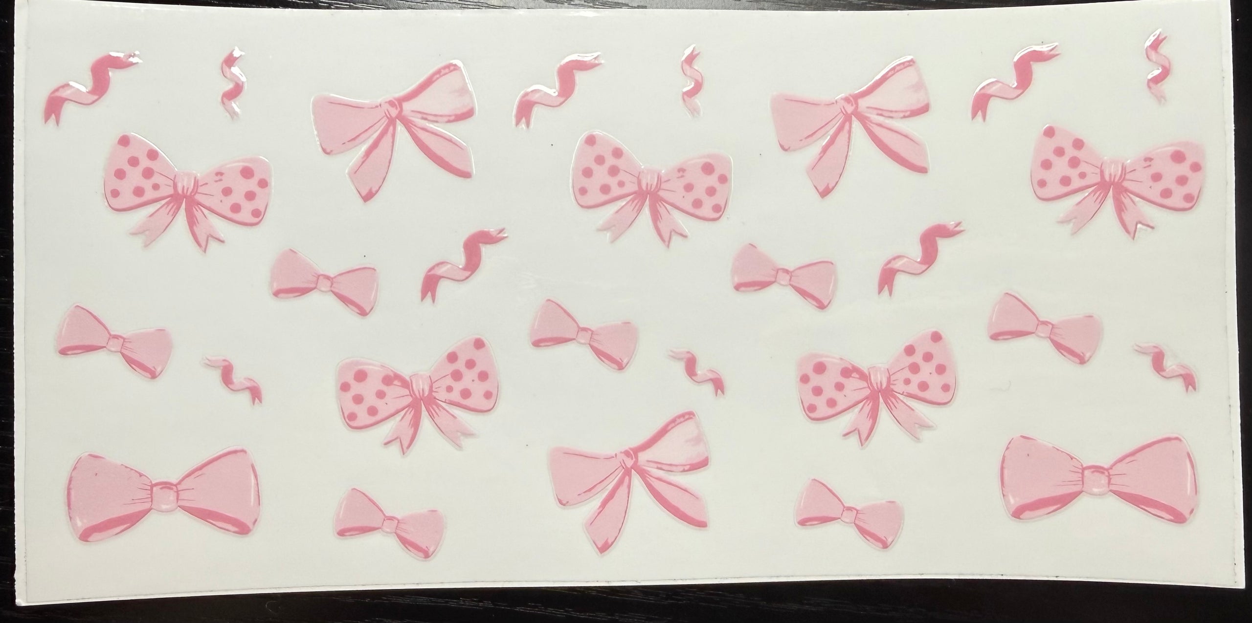 Confetti and bows